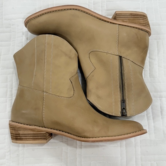 Diba beige leather ankle boots with side zipper and low heel size 8 - Picture 4 of 12